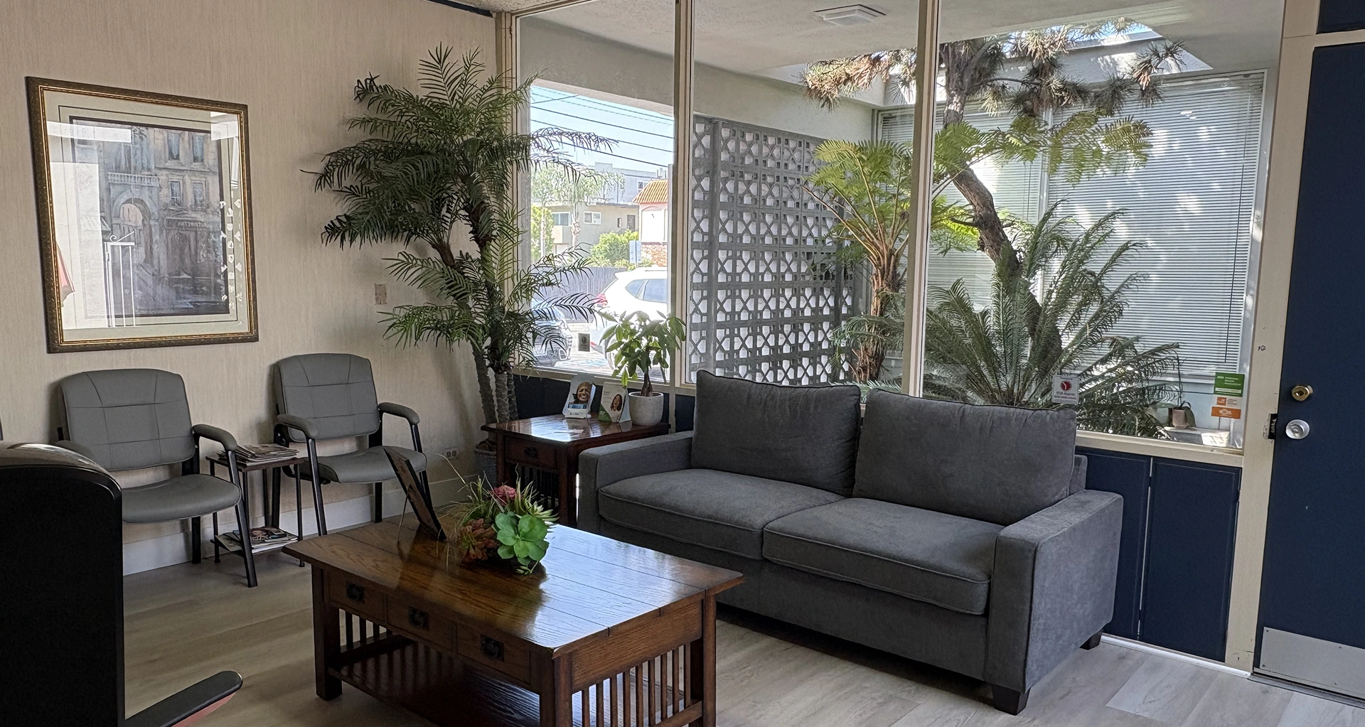 Culver Village Dental Office Waiting Area